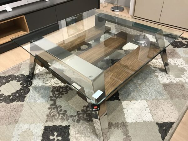 Mesa de centro en madera y cristal