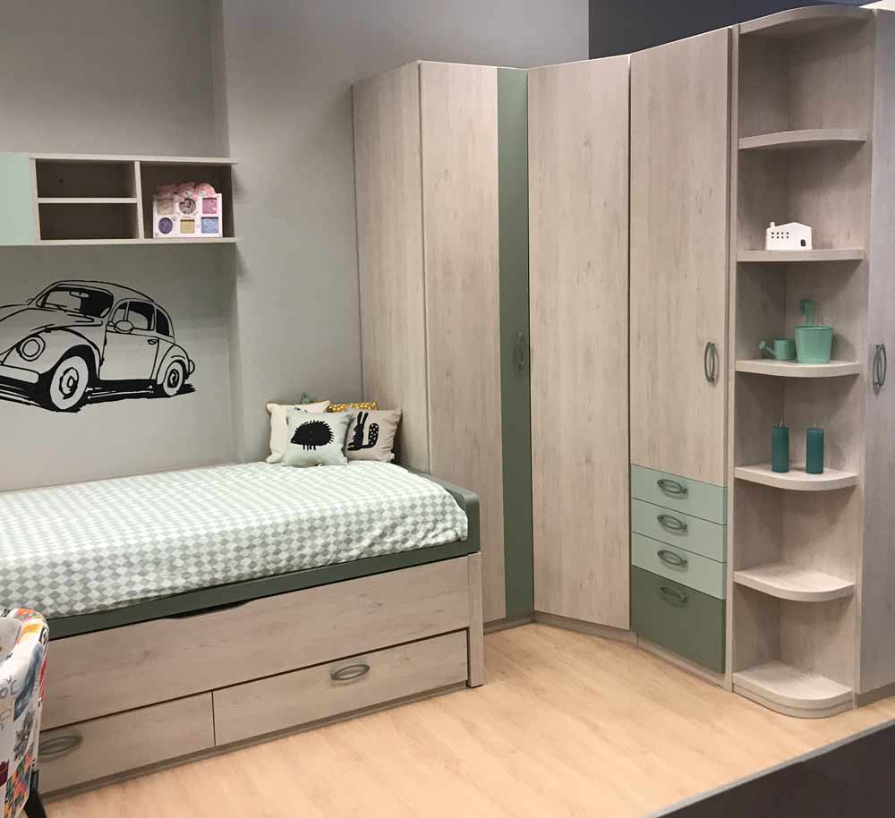 Dormitorio juvenil acabado en madera en Vitoria-Gasteiz