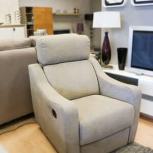 Butaca beige reclinable. Sillones y butacas en Vitoria-Gasteiz. Alcon Mobiliario.